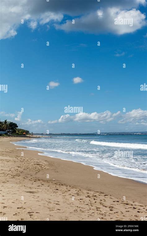 Batu Belig Beach Pantai Batu Belig Badung Bali Indonesia Grey