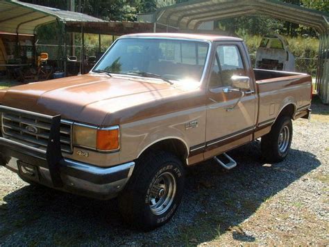 1987 Ford F 150 4x4 Lariat Short Bed