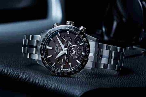 TOP 4 Affordable Luxury Watches for Men You Must Check Out This 2021 ...