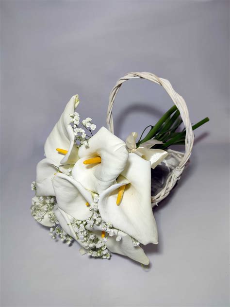 Ramo De Novia Calas Blancas Florister A Madrid M