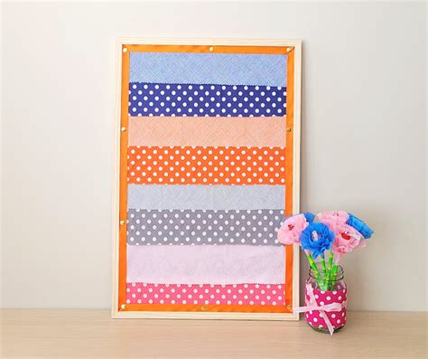 DIY Fabric Covered Cork Board | Easy Crafty Pattern