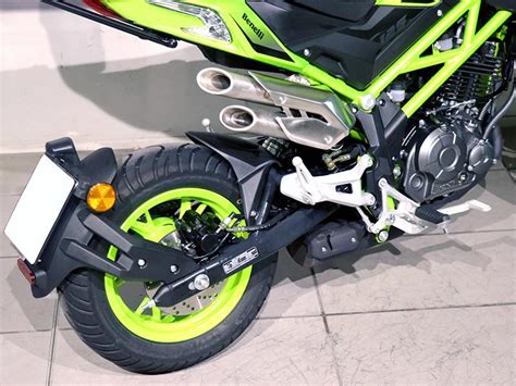 Benelli Tornado Naked T 125 Colore Verde Fluo Usato In Vendita