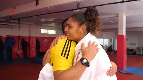 Medalhista do Flamengo conta momento difícil e emociona ao lado do