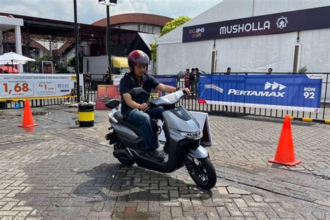 Foto Impresi Awal Jajal Motor Listrik Murah Yadea T9