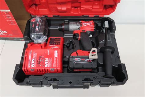 New Milwaukee M18 Fuel 2804-22 1/2" Hammer Drill/Driver Kit in Case ...