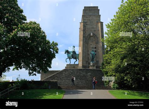 Memorial Nacional De Otto Von Bismarck Fotograf As E Im Genes De Alta