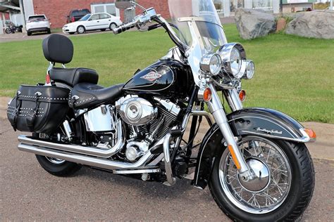 2009 Harley Davidson® Flstc Heritage Softail® Classic Vivid Black