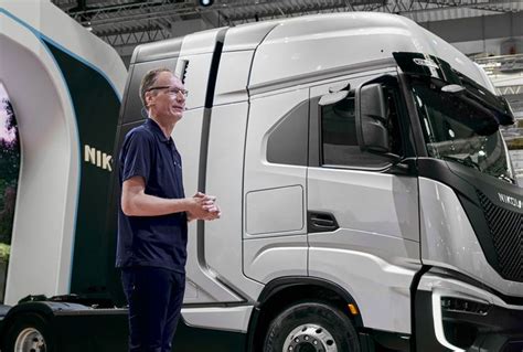 Nikola Iveco Show European Bev Fcev Trucks At Iaa Fuel Smarts