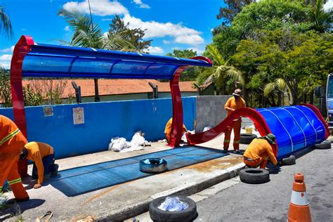 Prefeitura Instala Novos Abrigos Para Pontos De Nibus