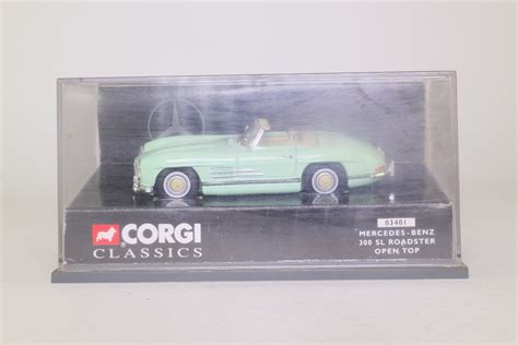 Corgi Classics 03401 Mercedes Benz 300 SL Roadster Open Top Pearl