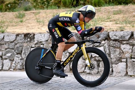 Primo Rogli Takes Opening Time Trial And Race Lead At Vuelta A