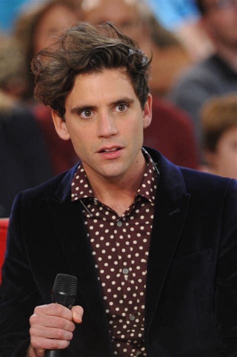 Mika : Après son coming out, il dit oui au Concert pour tous - Purepeople