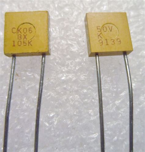 Kemet Ck06bx105k Multilayer Ceramic Capacitor Ck06 Series 1 F 10 X7r 50 V Radial Leaded For