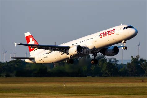 Swiss International Airlines Airbus A Hb Ioc Passenger Plane