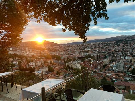 Sarajevo Cosa Vedere In Un Giorno La Guida Viaggiamo