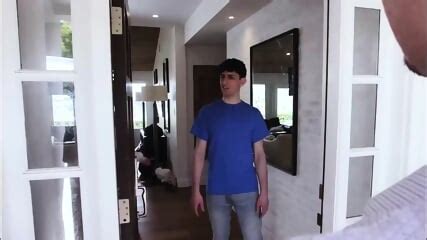 Silvia Saige Stepmom Seduced Stepson For Anal Pleasure