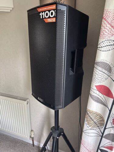 Alto Professional TS212 1100 Watt 12 2 Way Powered Loudspeaker One