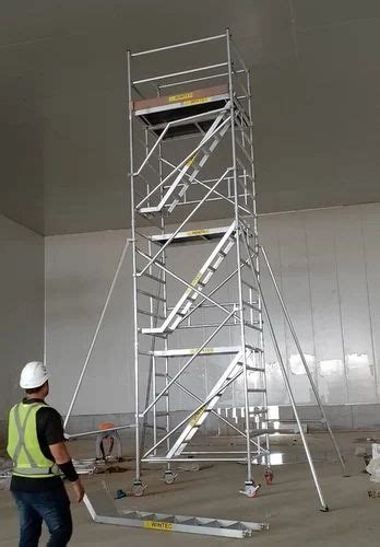 Silver Aluminium Wide Span Double Width Mobile Scaffolding Tower