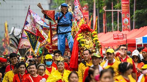 Kemeriahaan Peryaan Cap Go Meh Di Berbagai Daerah Tempo Co