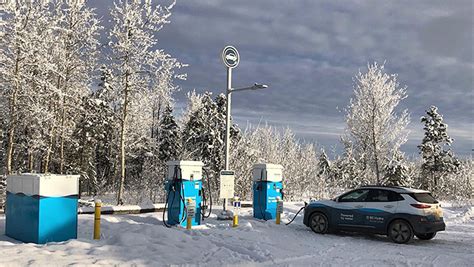 Bc Hydro Expands Its Electric Vehicle Fast Charging Site In Mile House