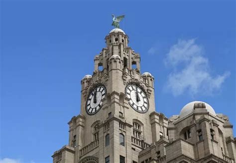 See Spectacular 360 Degree Views Of Liverpool As Top Floors Of Liver Building Open For Guided