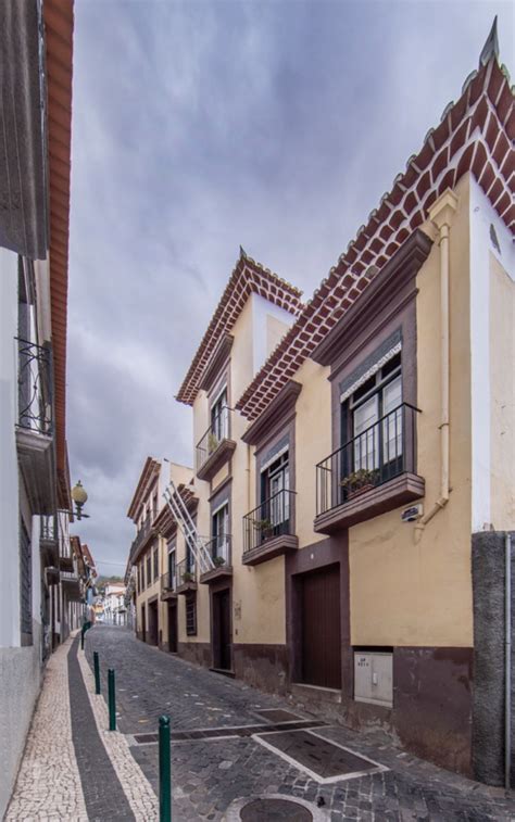 Edifício Do Centro De Estudos De História Do Atlântico Alberto Vieira