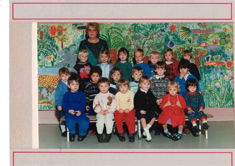 Photo De Classe Petits Moyens De Ecole J B Wicar Copains D Avant