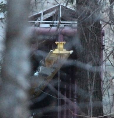 InSanity lurks Inside: Kings Dominion- Volcano Demolition has begun.