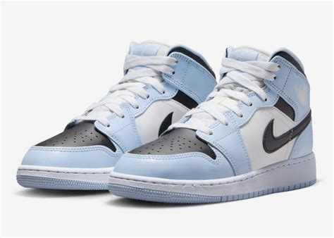 Air Jordan 1 Mid Gs Ice Blue 555112 401 Release Date Sbd