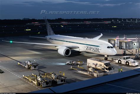 Ja J Zipair Tokyo Boeing Dreamliner Photo By Howard Wang Id