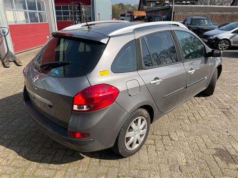 Renault Clio Iii Estate Grandtour Dci Pave Gris