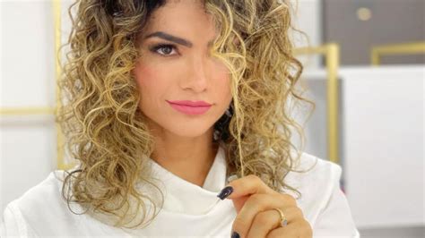 Foto Cabelo Cacheado De Kelly Key Anima Famosas Em Nova Foto Linda