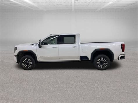 2024 Gmc Sierra 2500hd Denali Ultimate 3 Miles White Frost Tricoat 4d