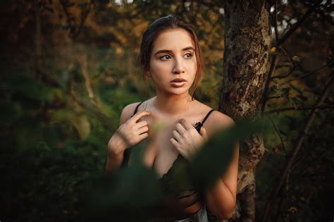 Wallpaper Portrait Depth Of Field Looking Away Trees Women