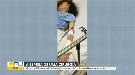 Idosa F Mur Quebrado Aguarda Por Cirurgia H Mais De Um M S No