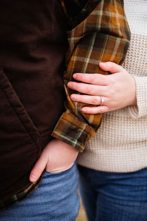 Winter Engagement Jana Zach Palette Of Light Rockford Il