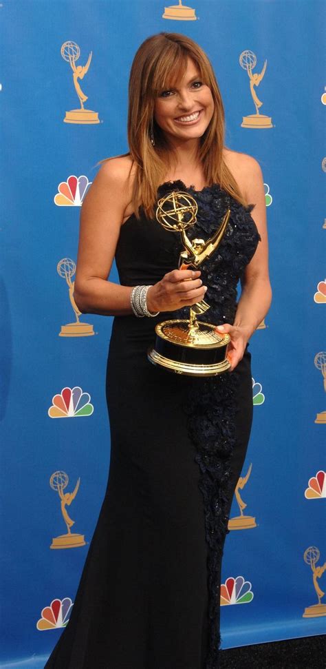 The Actress Poses With Her Award For Outstanding Performance In A