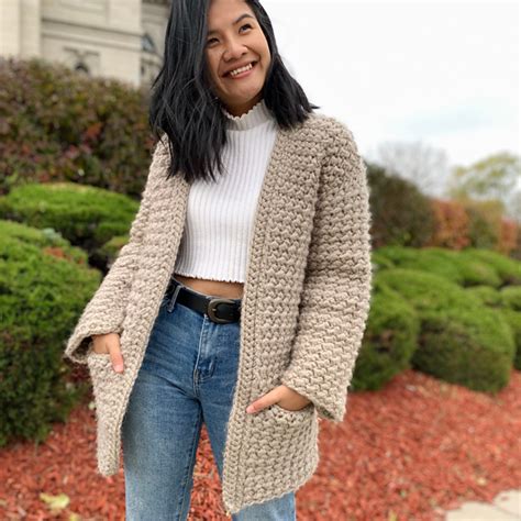 Ravelry Even Moss Stitch Sweater Pattern By Wannipa Yunker