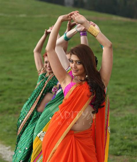 Indian Hot Actress South Indian Actress Pranitha Subhash Hot Navel
