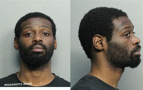 CARROLL MARLON DESHAWN 06 07 2021 Miami Dade County Mugshots Zone