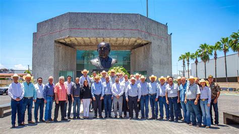 Uanl Y Uni N Ganadera Impulsar N Desarrollo Agropecuario De Nl Vida