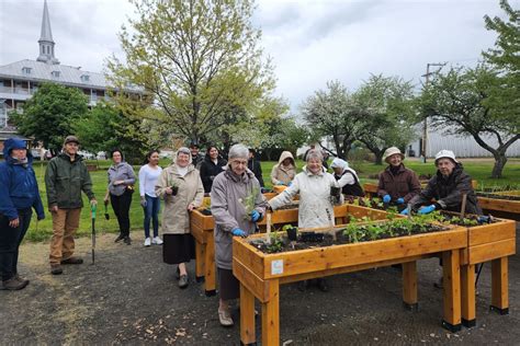 La MRC De Charlevoix Remet 5 000 Au Projet Le Potager Le Charlevoisien