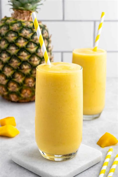 Mango Pineapple Smoothie — Tangy And Tropical