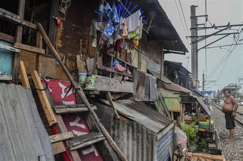 Anies Genjot Penataan Permukiman Kumuh Di Jakarta