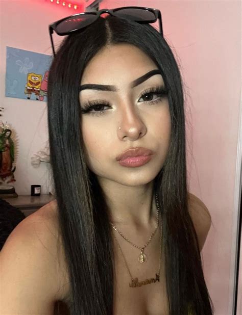 Pin By Bella On Tik Tok Gang Latina Makeup Cute Makeup