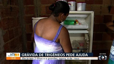 Grávida de trigêmeos mulher pede ajuda para comprar comida e roupas