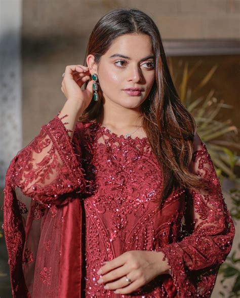 Minal Khan Is A Stunner In Soft Pink Attire Pictures Lens