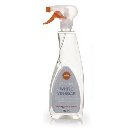 Where to Buy White Vinegar for Cleaning in the UK - In The Wash