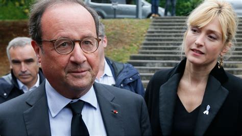 Gala Video Fran Ois Hollande Et Julie Gayet Pris La Main Dans Le Sac