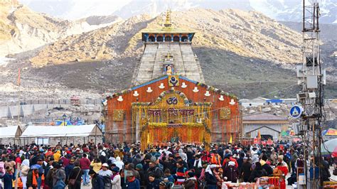 Char Dham Yatra Massive Influx Of Devotees At Gangotri Yamunotri